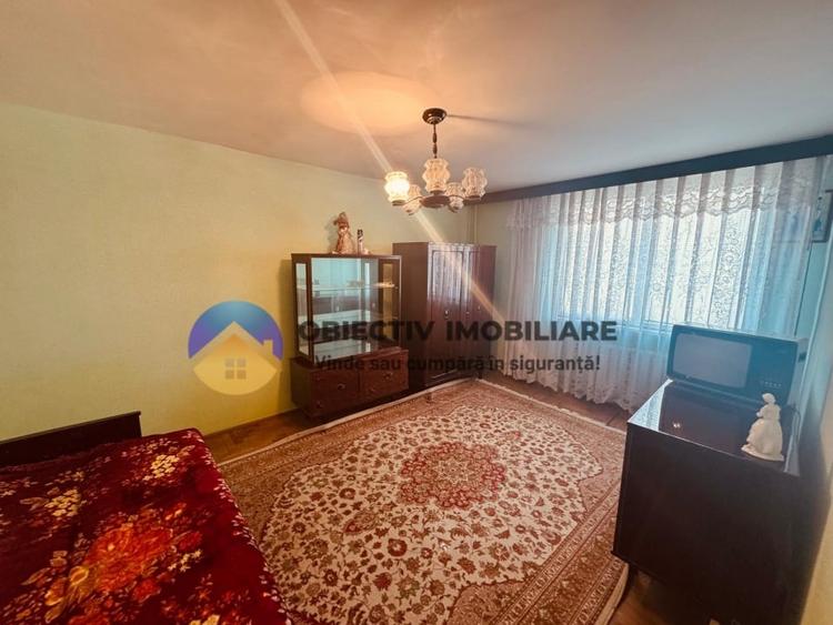 Apartament cu 2 camere decomandat în Precista