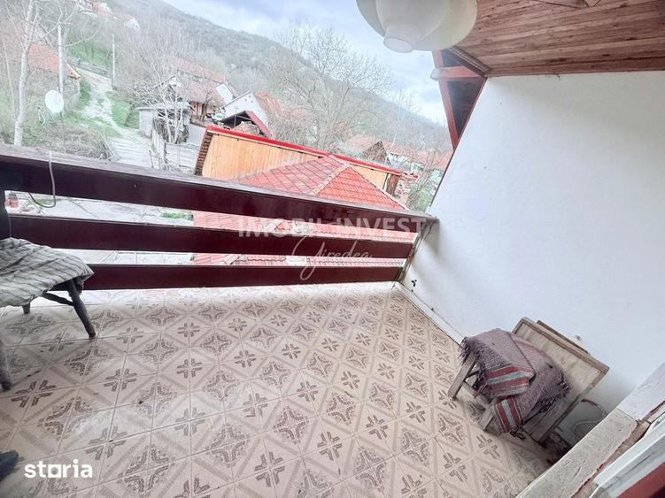 Casa individuala D+P+M, 4 camere, teren 1400 mp, curte generoasa,Cetea - 5