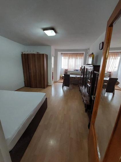 Drumul Taberei Favorit Metrou Str Sibiu Garsoniera etaj 5 din 10 balcon, mobilata utilata - 5
