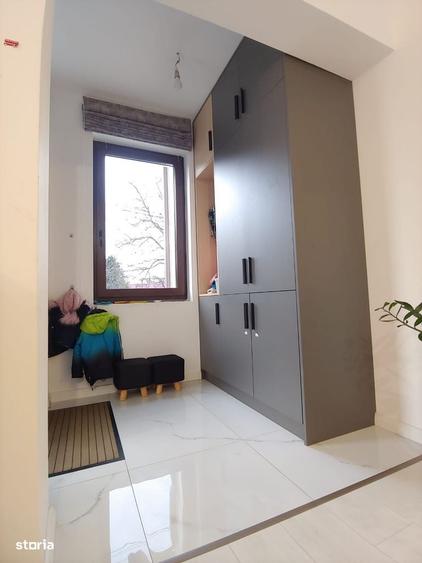 Casă cu 4 camere în Sângeorgiu de Mureș