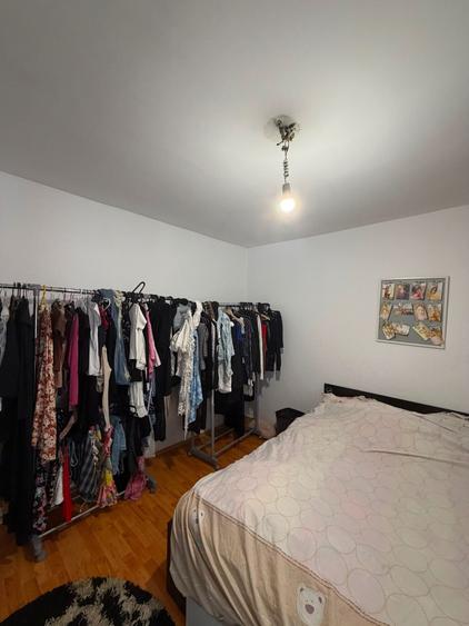 Casă cu 3 camere în Central