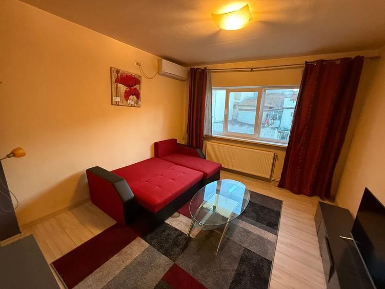 Apartament cu 2 camere decomandat în Ultracentral