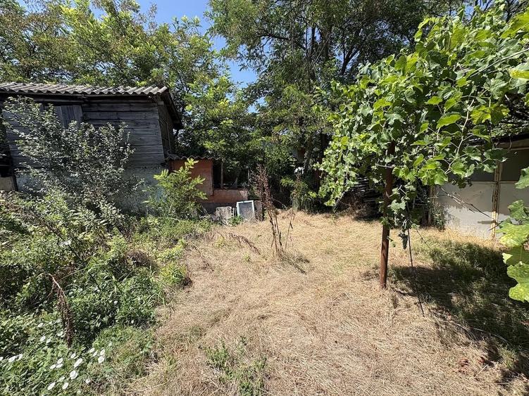 Teren de 600 mp, în Căldăraru