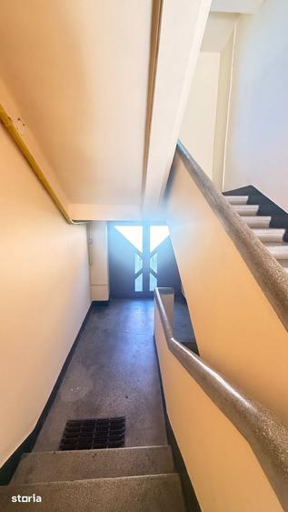 Apartament cu 3 camere în Valea Roșie