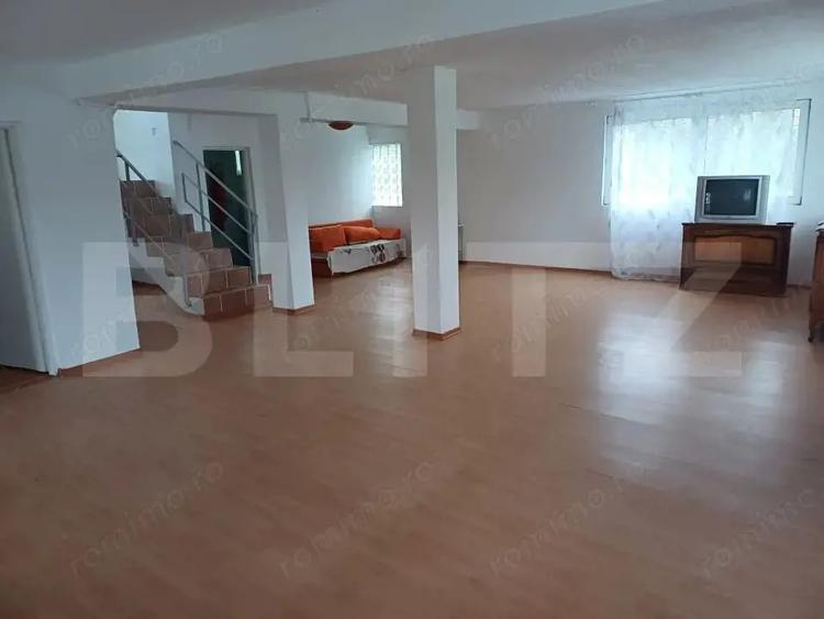 Casă cu Teren 450 Mp în Arcani