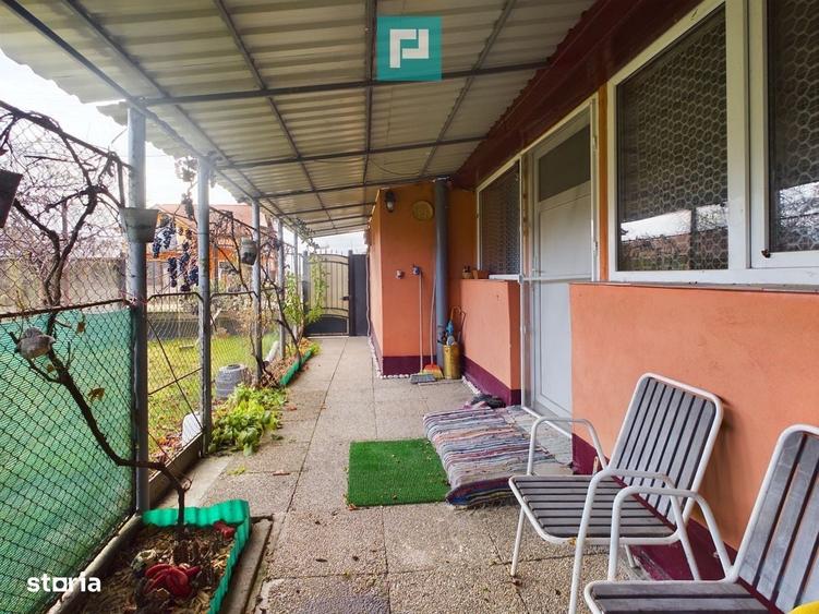 Casă cu 3 camere cu Teren 2622 Mp în Central