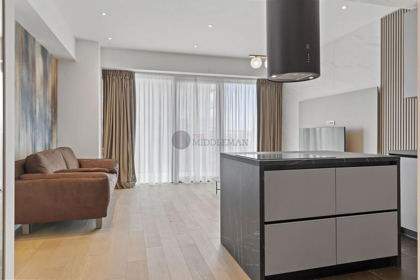 Apartament cu 3 camere semidecomandat, mobilat în Floreasca