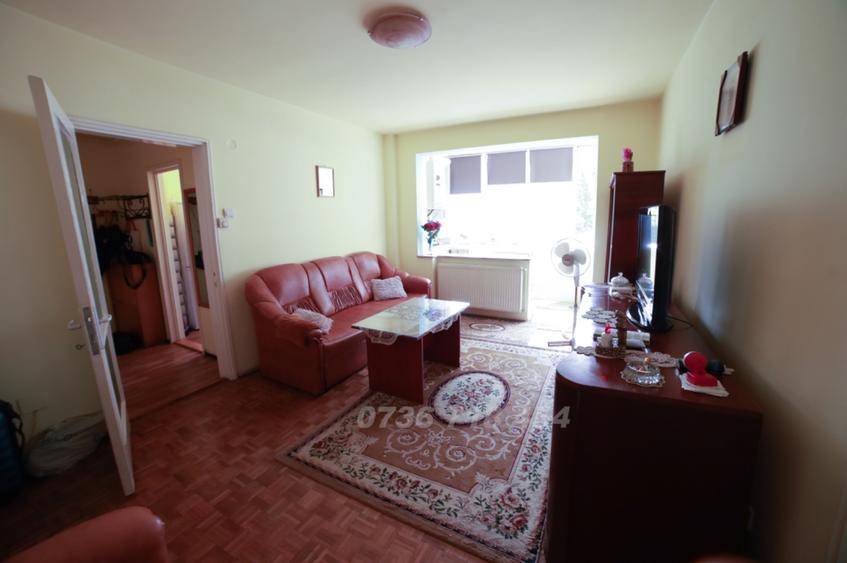Apartament cu 2 camere semidecomandat în Central