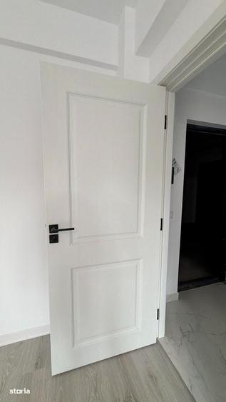 Apartament cu 6 camere decomandat în Central