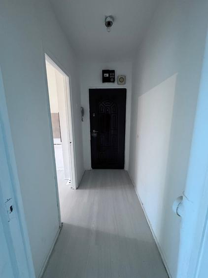 Apartament cu 2 camere semidecomandat în Electroprecizia