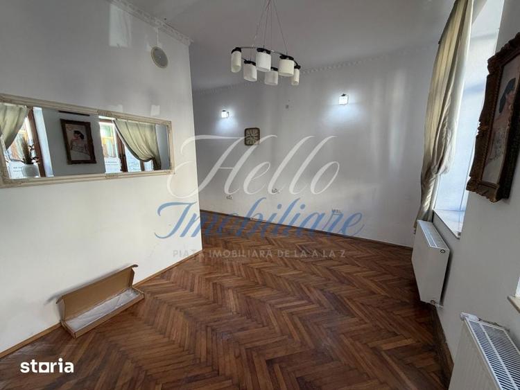 Spațiu comercial, de 170 mp, în Central