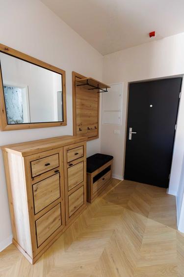 Apartament cu 3 camere decomandat în Nord