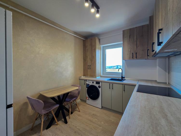 Apartament cu 2 camere decomandat în Galata