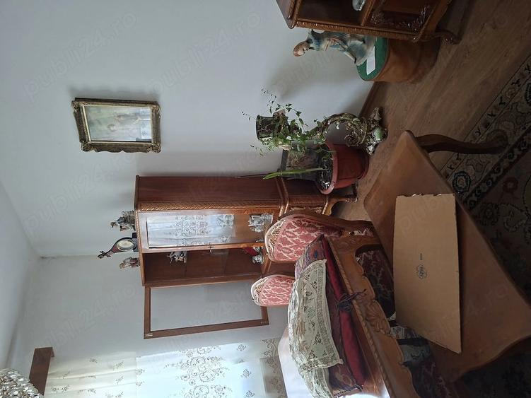 Casă cu 2 camere cu Teren 335 Mp în Central