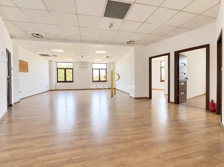 Apartament cu 3 camere decomandat în Giroc