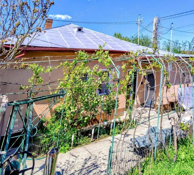 Casă cu 4 camere cu Teren 600 Mp în Căldăraru