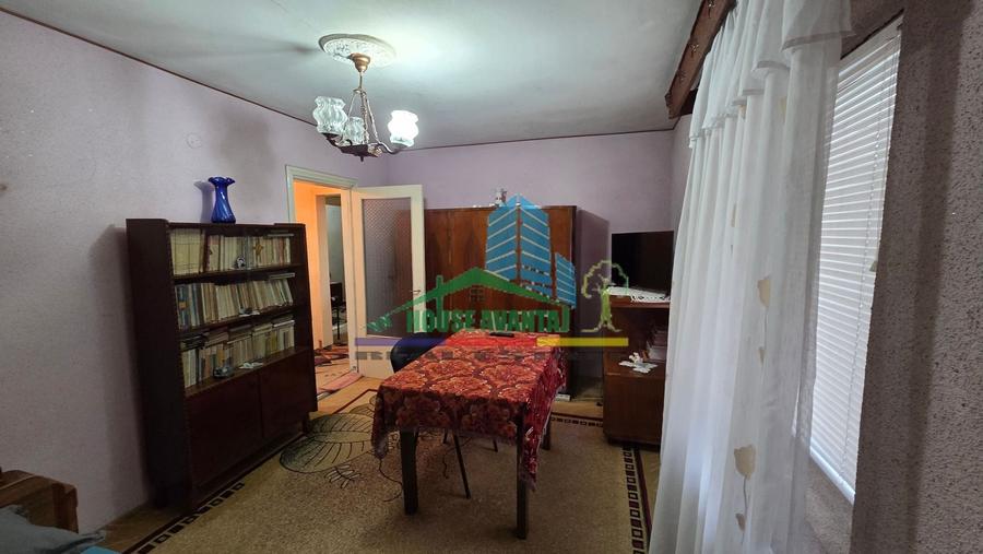 Apartament cu 3 camere decomandat, mobilat în Bahne