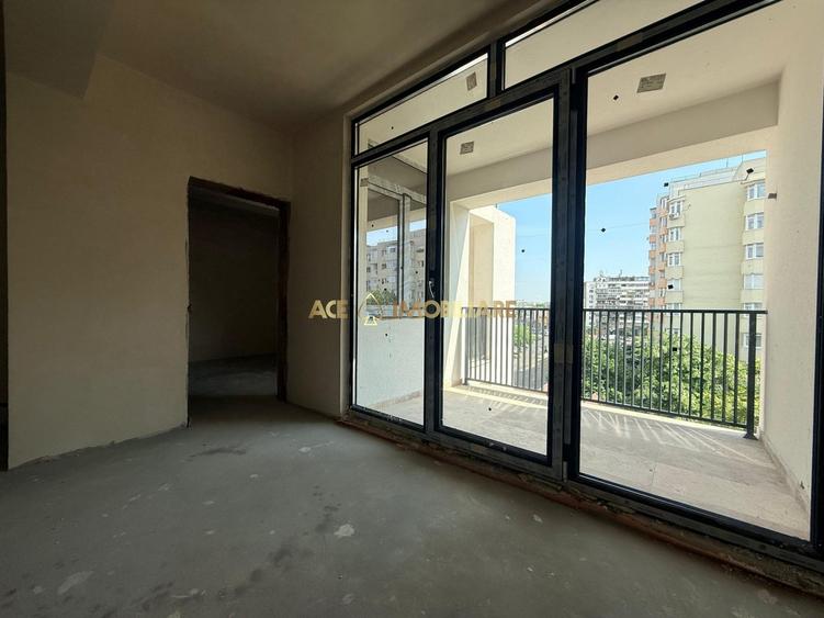 Apartament cu 3 camere decomandat, mobilat în Ștefan cel Mare