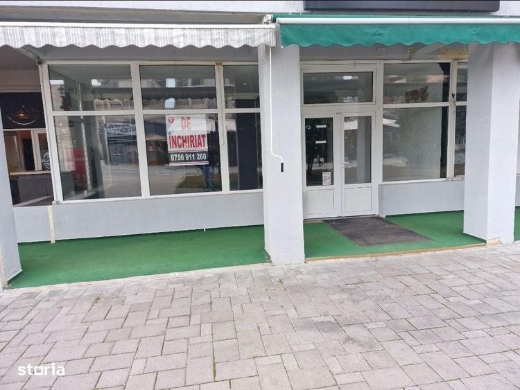 Spațiu comercial, de 342 mp, în Central