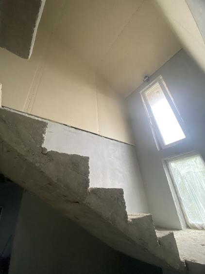 Casă cu 4 camere în Manasia
