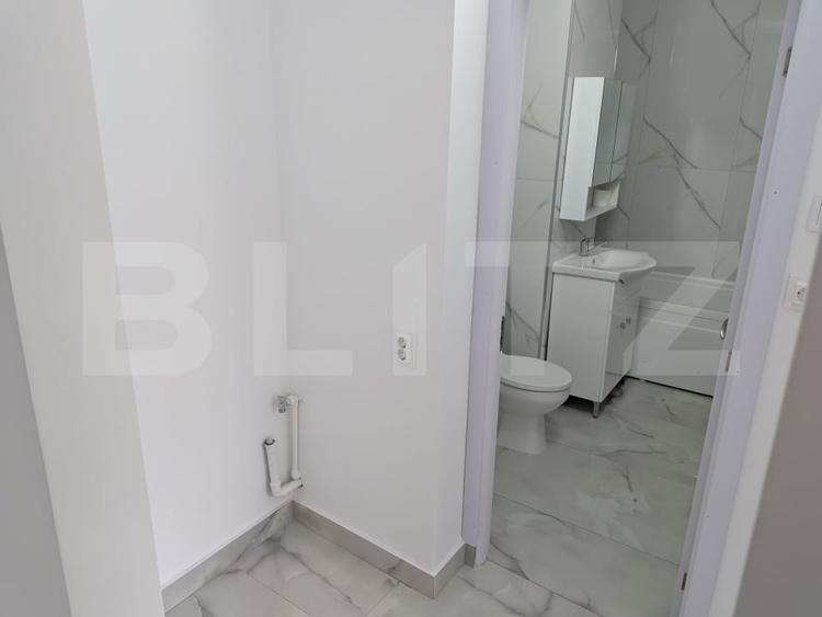 Apartament cu 2 camere semidecomandat în Micro 11