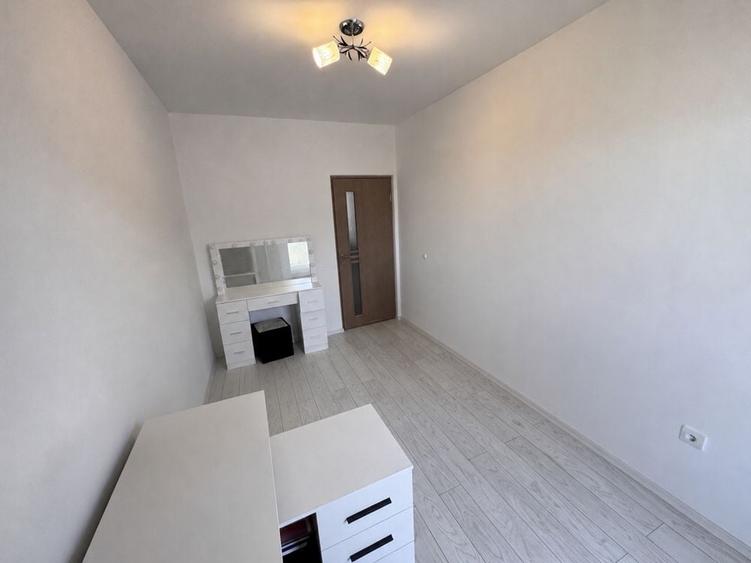 Apartament cu 2 camere decomandat în Florești