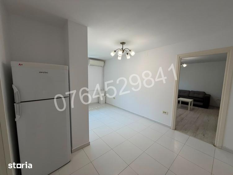 Apartament cu 2 camere decomandat în Tei