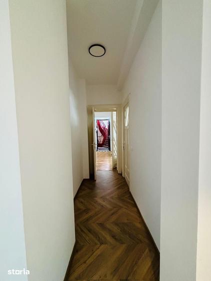 Apartament cu 3 camere în Centrul Istoric