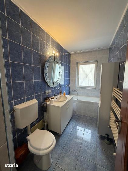 Apartament cu 2 camere decomandat în Florești