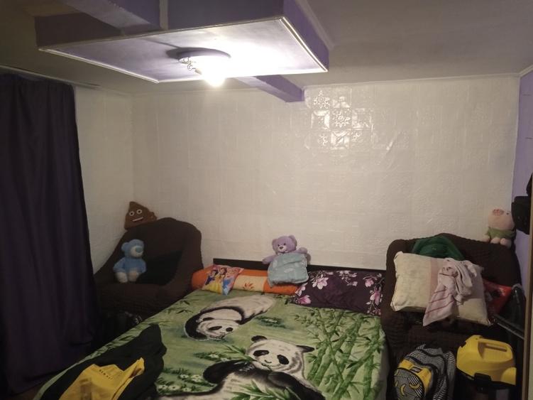 Casă individuală cu 5 camere cu Teren 2400 Mp în Războieni