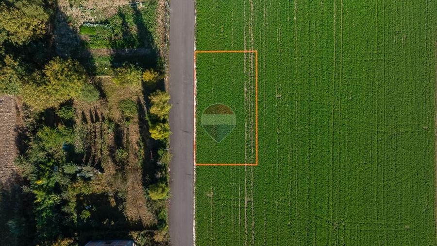 Teren Construcții intravilan de 628 mp, în Stupini