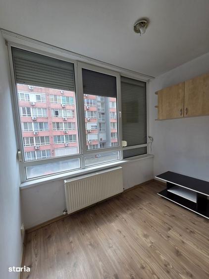 Inchiriez apartament 2 camere,etajul 2,Ared Uta - 4
