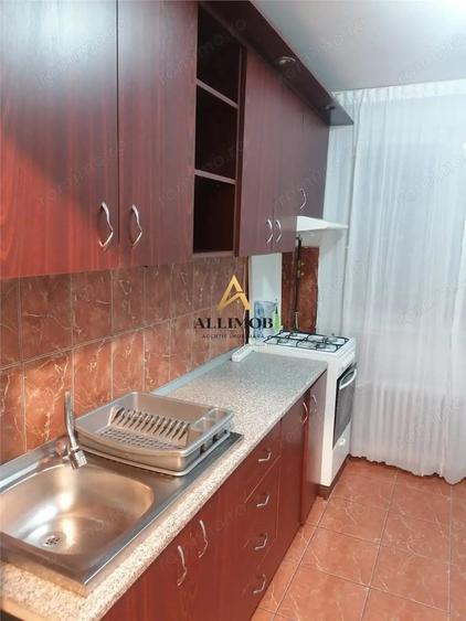 Apartament cu 3 camere în Sud