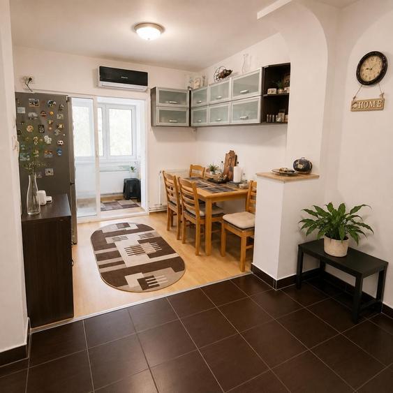 Apartament cu 2 camere decomandat în Central