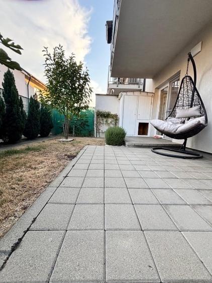 Apartament tip vila cu curte,2 camere,2 bai , loc parcare - 13
