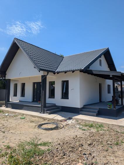 Casă individuală cu 3 camere cu Teren 380 Mp în Nord