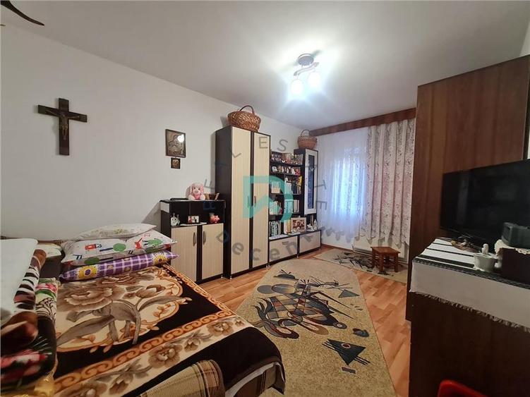 Apartament cu 2 camere decomandat, mobilat în Răcădău