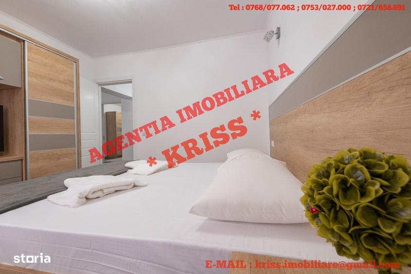 Apartament cu 4 camere decomandat în Ultracentral