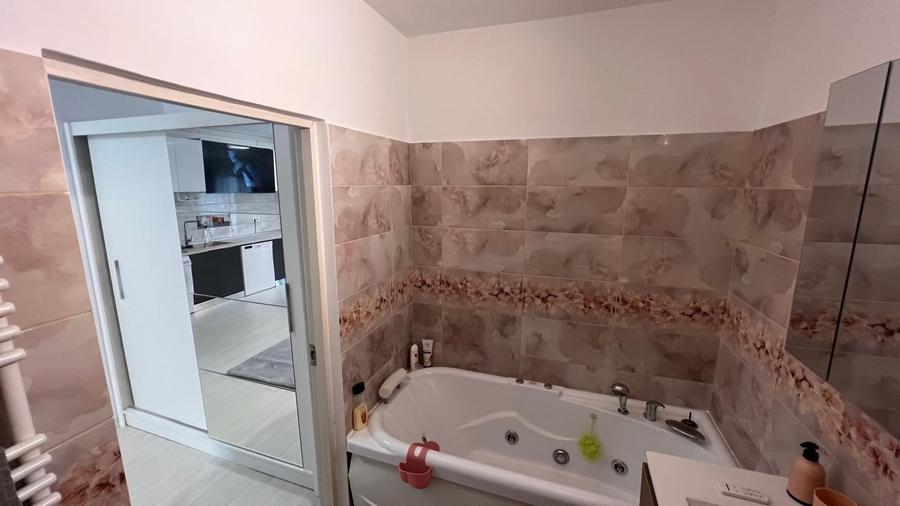 Inchiriere Exigent Plaza GARS, Hidromasaj, Masina Spalat Vase,M Lujerului 8 min - 8