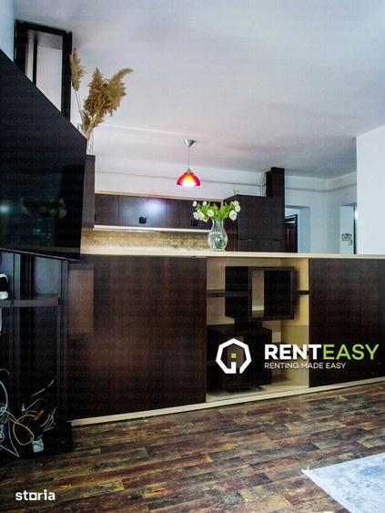 Apartament cu 3 camere situat in zona Podu de Fier - 2