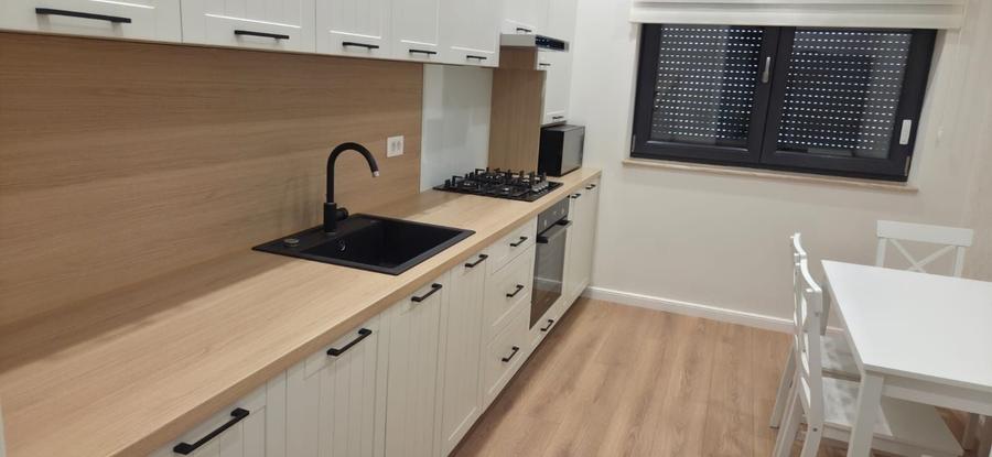 Apartament cu 2 camere decomandat în Valea Fânațului