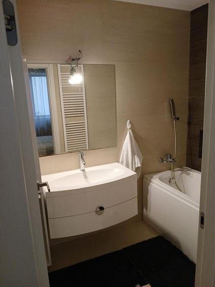Apartament cu 3 camere decomandat în Gilău