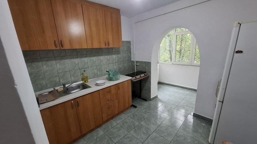 Apartament de inchiriat cu 2 camere 1800 lei - 4
