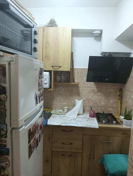 Garsonieră decomandată în Central