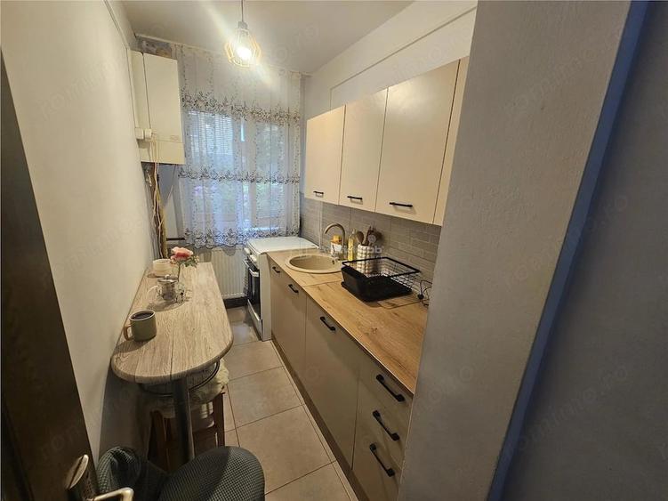 Apartament cu 2 camere nedecomandat în Micro I