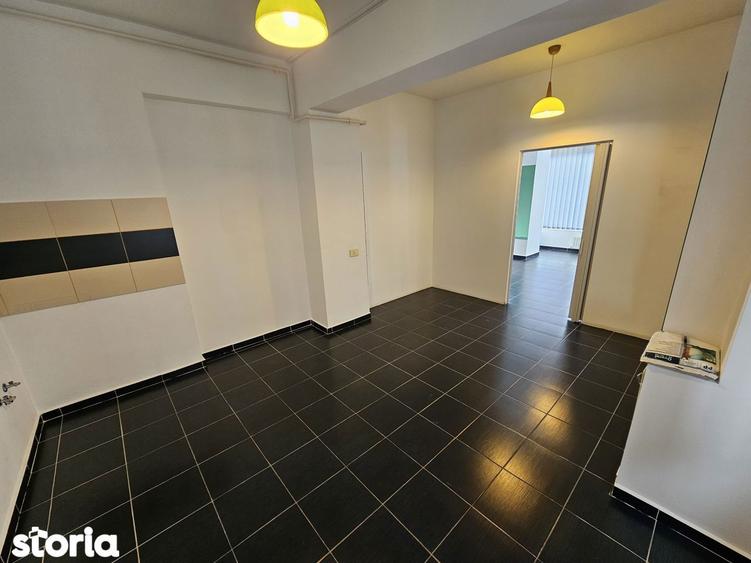 Spațiu comercial, de 64 mp, în Chiajna