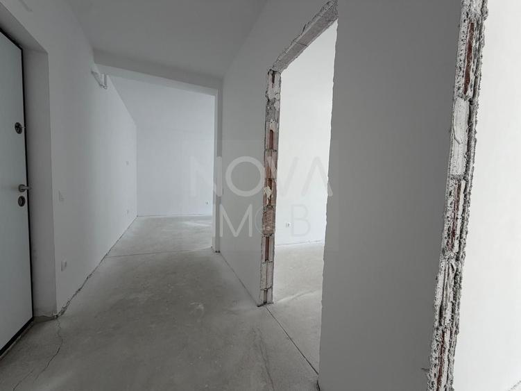 Apartament cu 2 camere decomandat în Mihai Viteazul