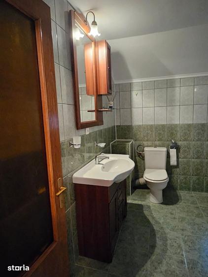 Casă cu 4 camere cu Teren 400 Mp în Șerbănești