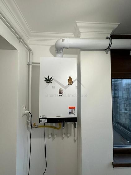 Apartament cu 3 camere decomandat în Hala Centrală