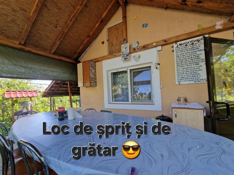 Casă cu 4 camere în Malovăț